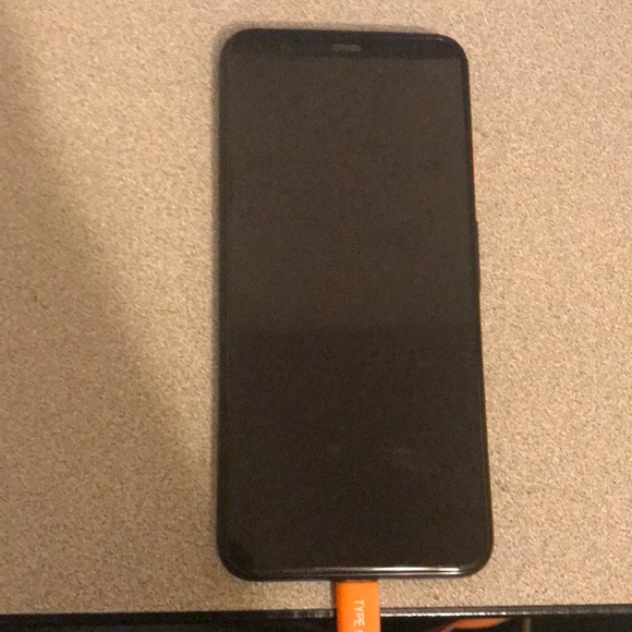 Google pixel 464 GB unlocked by carrier like new
